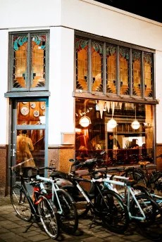 Heemelrijck Amsterdam — Een avond met vrienden