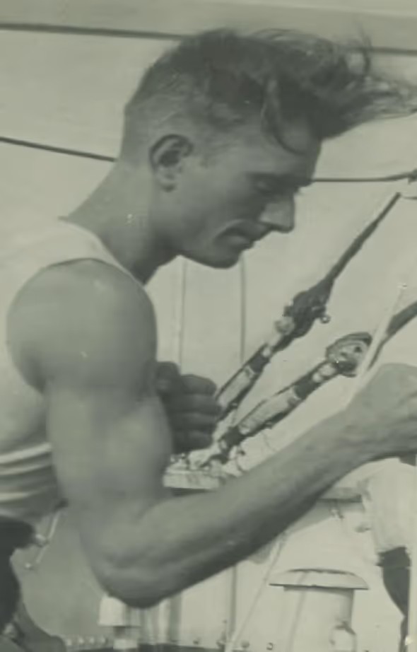 1925