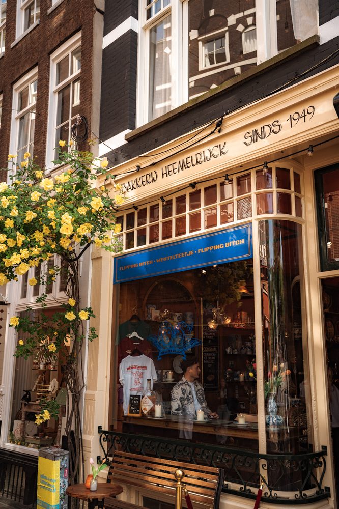 Heemelrijck Centrum — gevel Bakkerij Heemelrijck sinds 1949